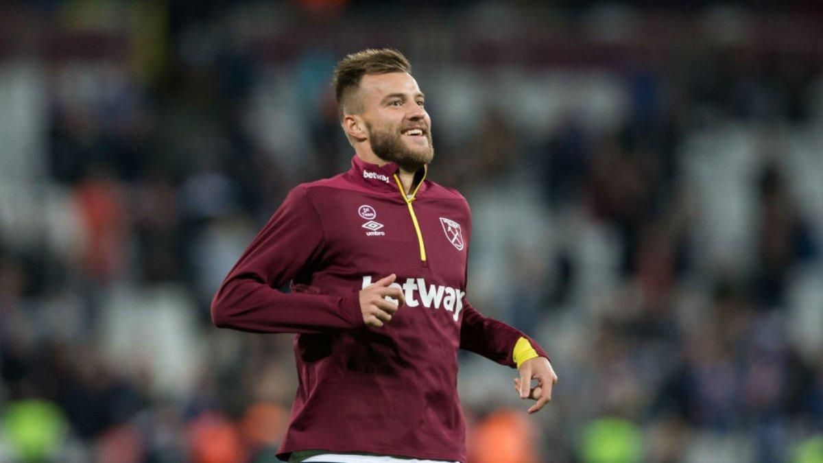 Вест Хем хоче продати Ярмоленка, щоб зібрати гроші на чемпіона світу Вест Хем хоче продати Ярмоленка, щоб зібрати гроші на чемпіона світу