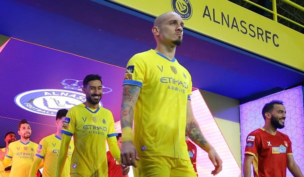 Найкращий автогол 2020 року: пас головою від захисника точно за комірець воротарю – відео Найкращий автогол 2020 року: пас головою від захисника точно за комірець воротарю – відео