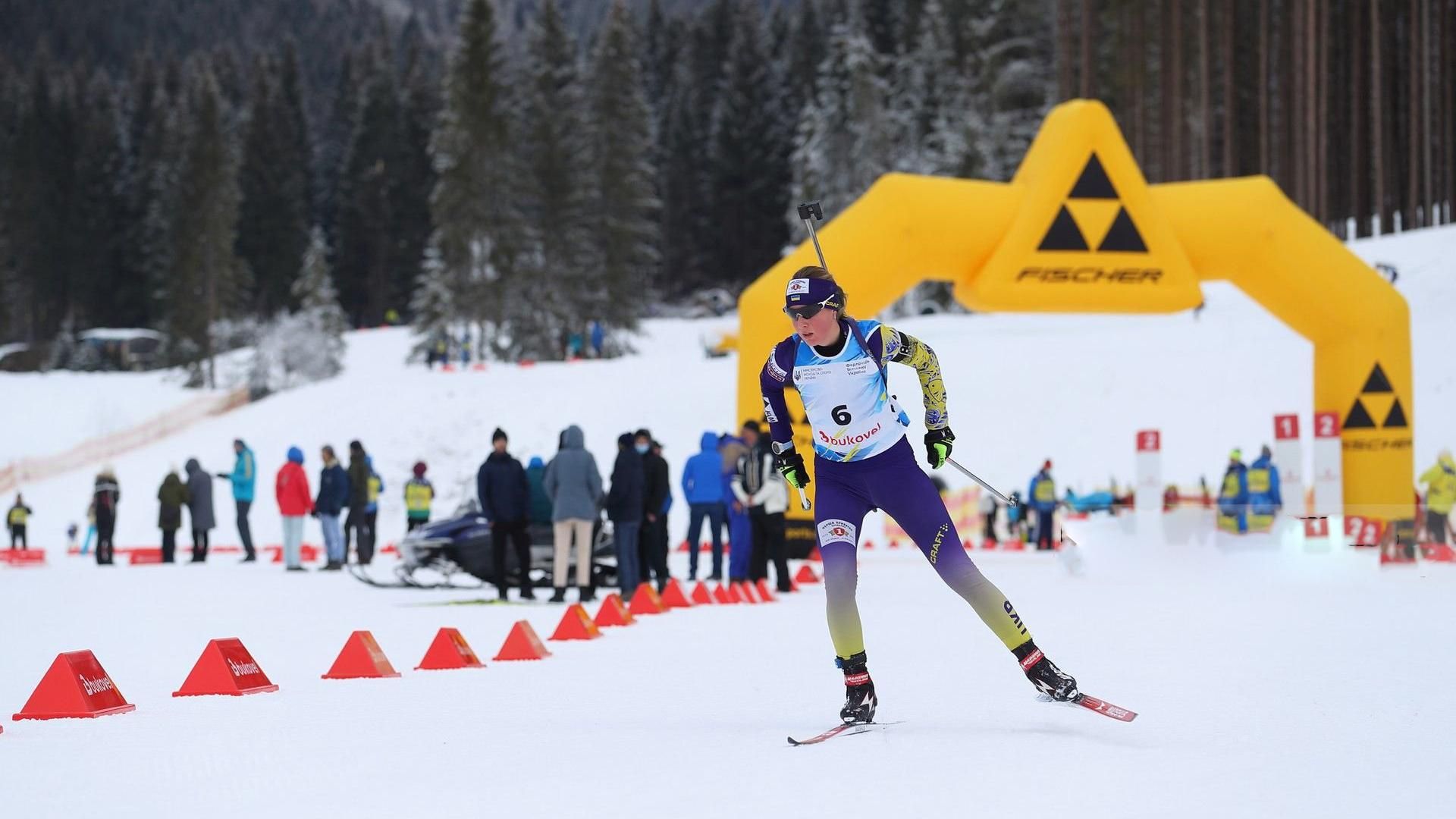 Смешанную эстафету на чемпионате Украины по биатлону провели без стрельбы