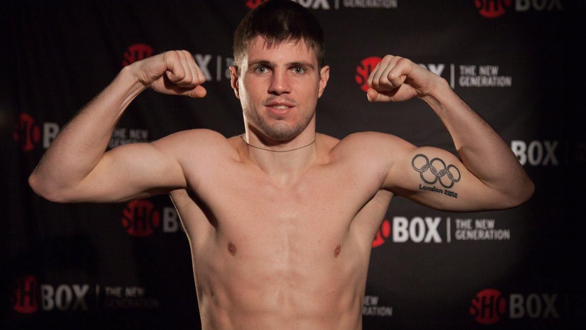 Мама подзвонила українському чемпіону світу під час прямого ефіру і вилаяла за матюки: відео Мама подзвонила українському чемпіону світу під час прямого ефіру і вилаяла за матюки: відео