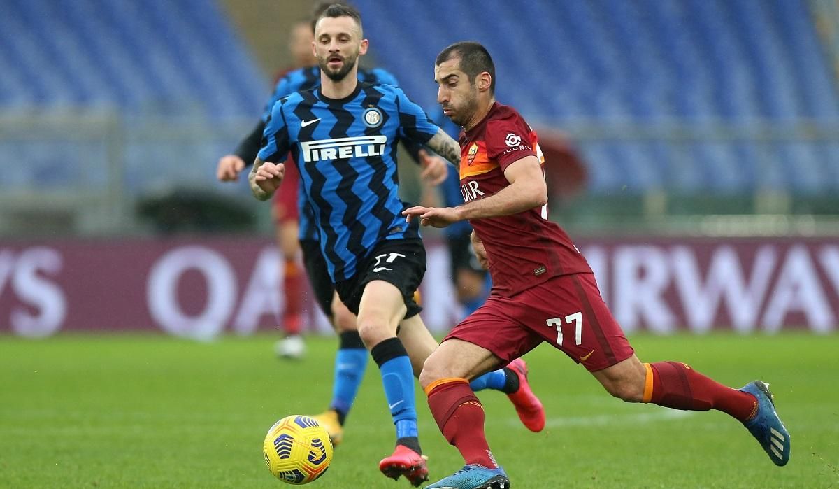 Рома врятувала бойову нічию у спекотному матчі з Інтером: відео Рома врятувала бойову нічию у спекотному матчі з Інтером: відео