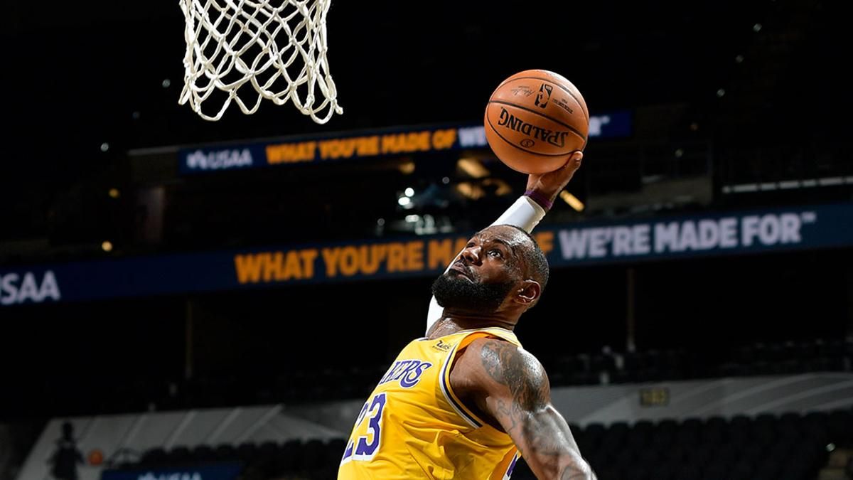 ЛеБрон Джеймс установил уникальное достижение в НБА ЛеБрон Джеймс установил уникальное достижение в НБА