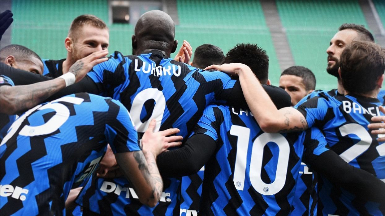 Інтер переміг у матчі з 8 голами, Лаутаро Мартінес оформив хет-трик – відео Інтер переміг у матчі з 8 голами, Лаутаро Мартінес оформив хет-трик – відео