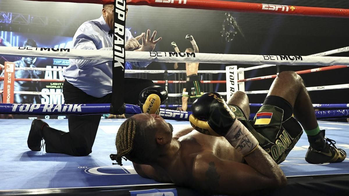 Лучшие нокауты 2020 году в боксе: видео Лучшие нокауты 2020 году в боксе: видео