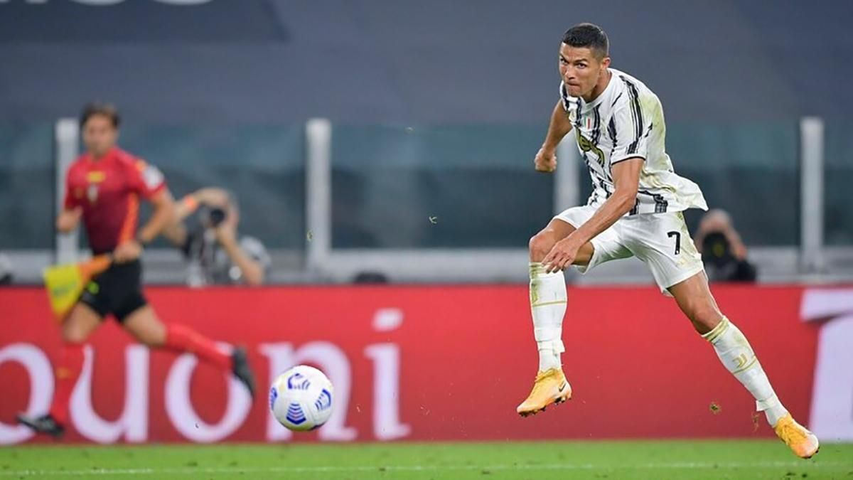 Роналду стал первым, кому удалось собрать 250 миллионов подписчиков в Instagram Роналду стал первым, кому удалось собрать 250 миллионов подписчиков в Instagram