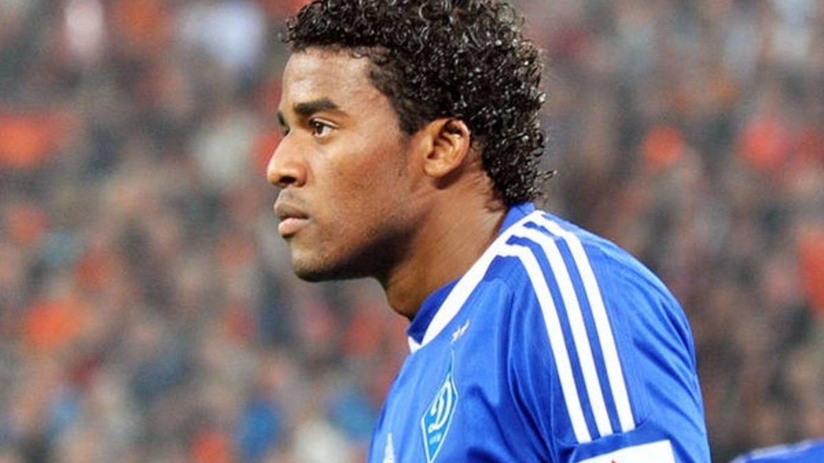 Легіонер пригадав, як Динамо забило гол, ні разу не торкнувшись м'яча: відео Легіонер пригадав, як Динамо забило гол, ні разу не торкнувшись м'яча: відео