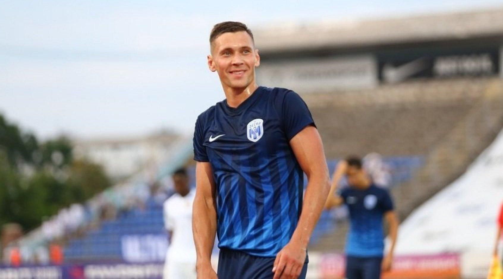 Филиппов стал лучшим игроком Десны в 2020 году: он покинул команду еще в сентябре Филиппов стал лучшим игроком Десны в 2020 году: он покинул команду еще в сентябре