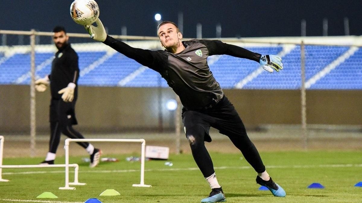 Блискучі сейви українського голкіпера Коваля принесли команді перемогу в Азії Блискучі сейви українського голкіпера Коваля принесли команді перемогу в Азії