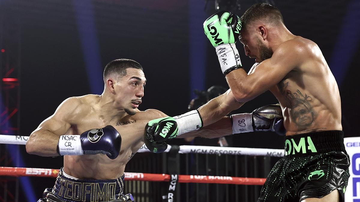 Болельщики несправедливо забыли о Ломаченко, - Теофимо Лопес Болельщики несправедливо забыли о Ломаченко, - Теофимо Лопес