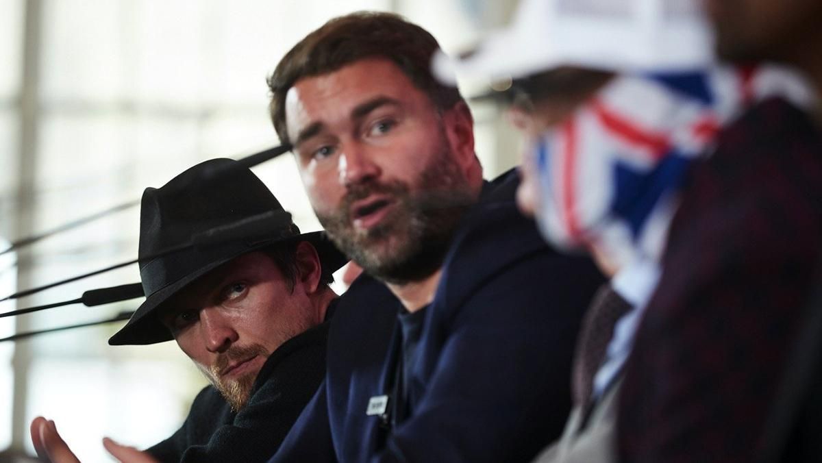 Александру Усику предлагают провести бой с Джо Джойсом за титул WBO Александру Усику предлагают провести бой с Джо Джойсом за титул WBO