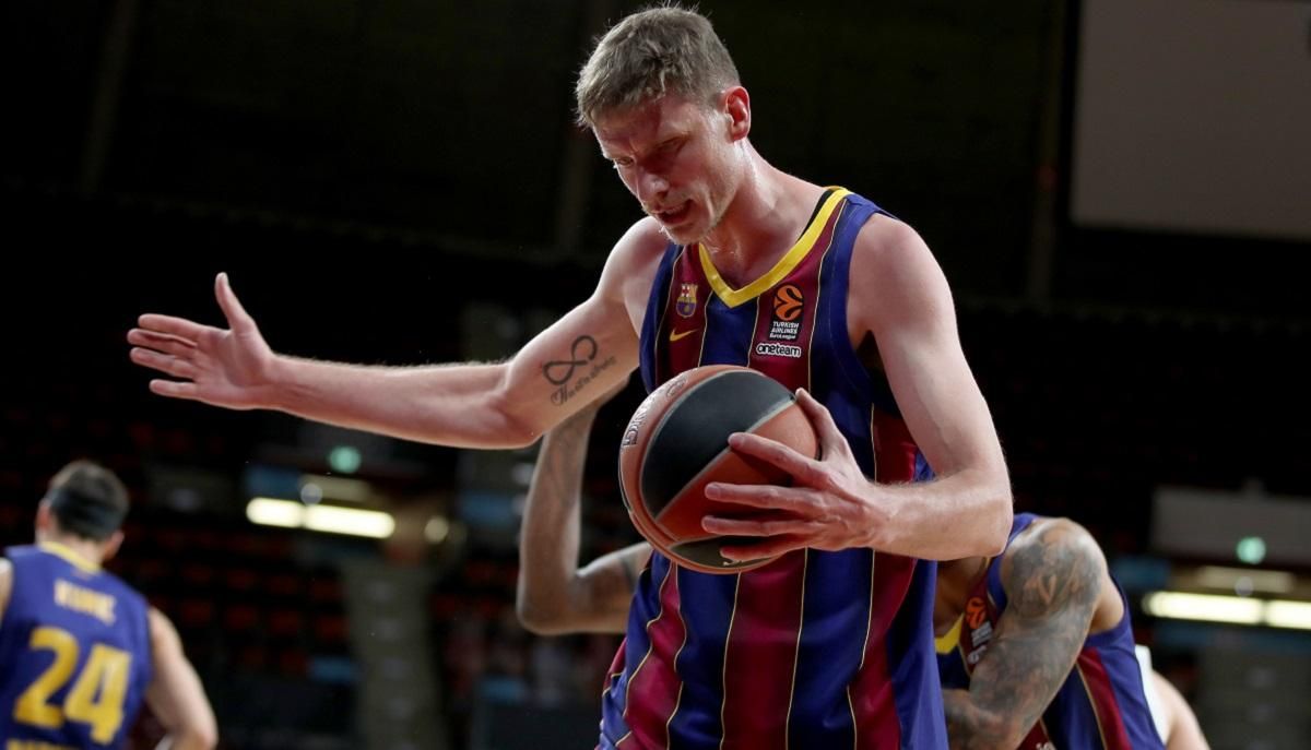 Пустовой помог Барселоне второй раз подряд победить клуб из России в Евролиге Пустовой помог Барселоне второй раз подряд победить клуб из России в Евролиге