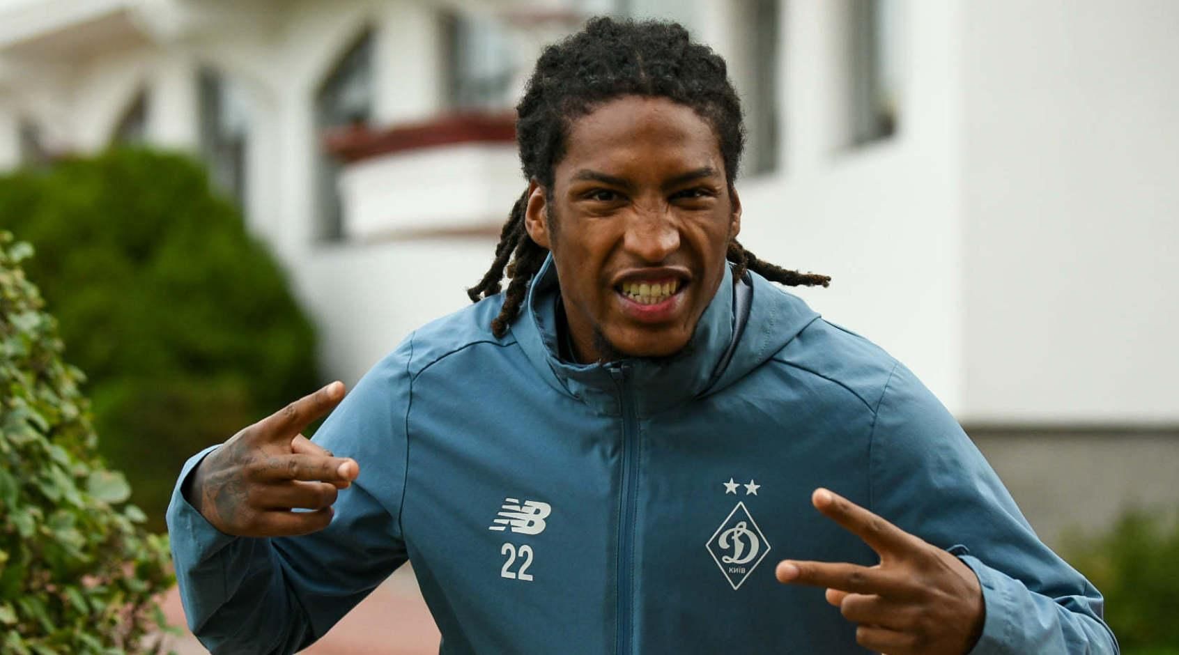 Футболист Динамо стал звездой клипа музыкантов из Люксембурга: видео Футболист Динамо стал звездой клипа музыкантов из Люксембурга: видео