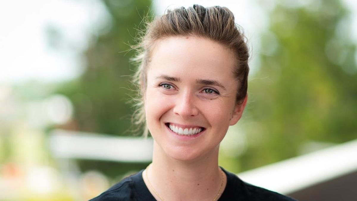 Світоліна взялася за вивчення української мови на карантині в Австралії Світоліна взялася за вивчення української мови на карантині в Австралії