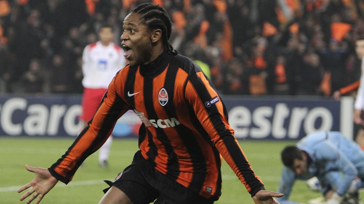 Луис Адриано предлагал Мирчи Луческу свой трансфер в Динамо Луис Адриано предлагал Мирчи Луческу свой трансфер в Динамо