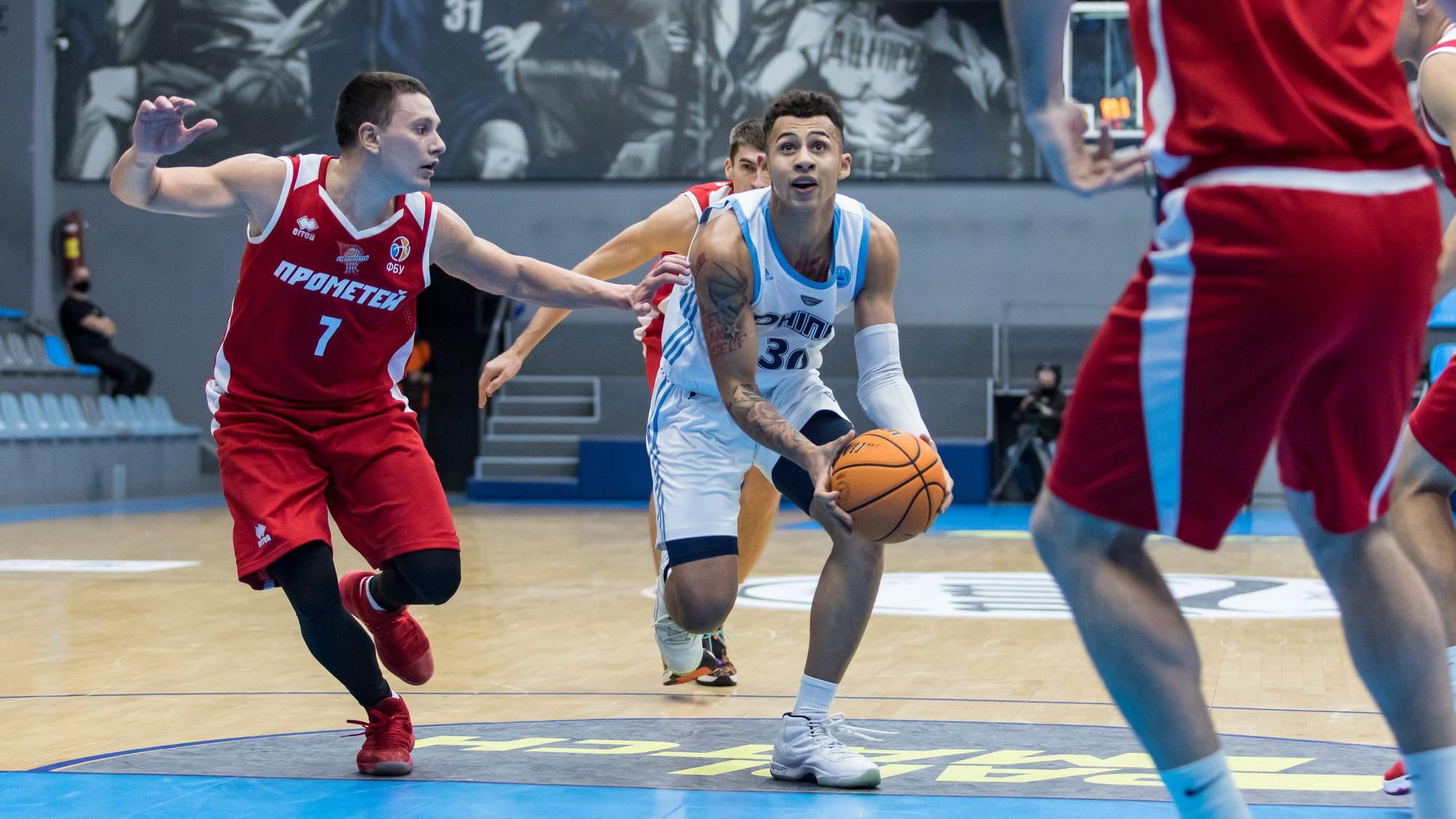 Украинский баскетболист попал в топ-10 игроков, за которыми надо наблюдать в Кубке Европы Украинский баскетболист попал в топ-10 игроков, за которыми надо наблюдать в Кубке Европы