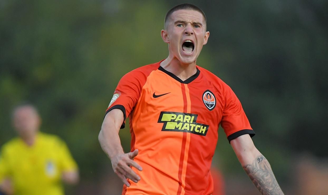 Віктор Корнієнко забив блискучий гол зі штрафного – відео Віктор Корнієнко забив блискучий гол зі штрафного – відео