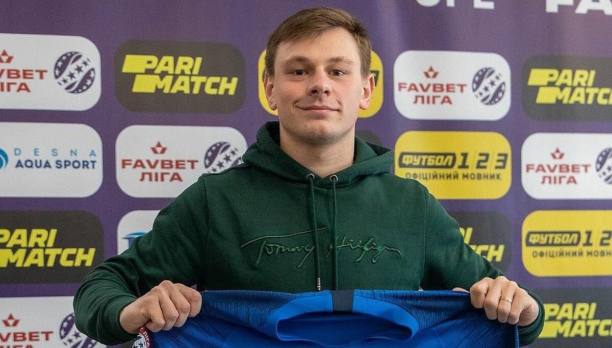 Футболиста Шахтера выгнали из клуба за нарушение спортивного режима, – СМИ Футболиста Шахтера выгнали из клуба за нарушение спортивного режима, – СМИ