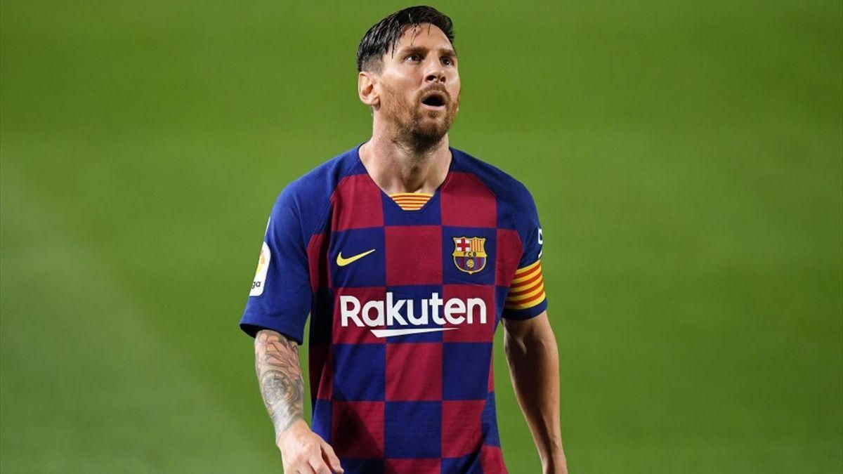 Месси собирается подать в суд на руководство Барселоны: подробности скандала Месси собирается подать в суд на руководство Барселоны: подробности скандала