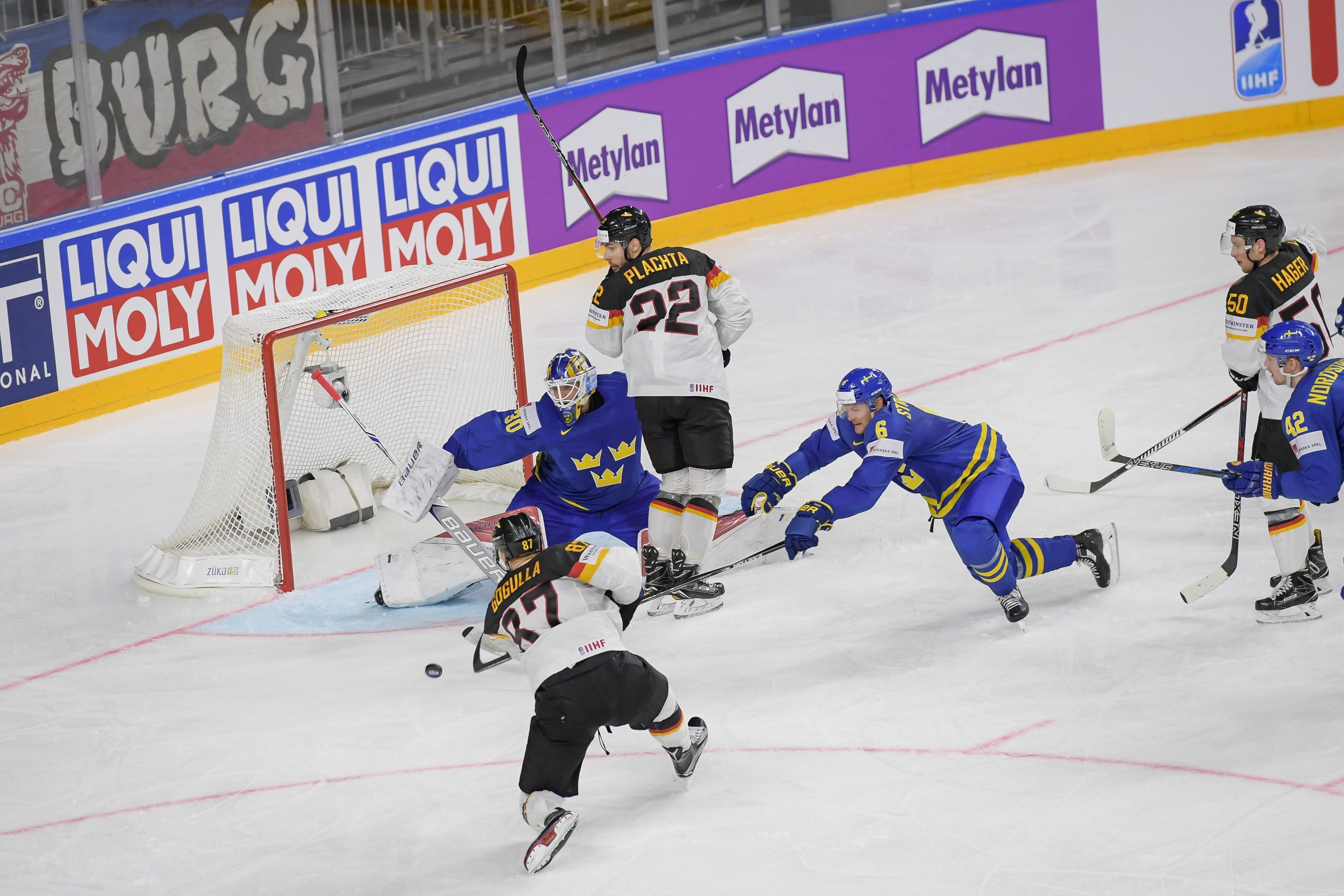 Міжнародна федерація хокею вирішила долю перенеснного чемпіонату світу з Білорусі