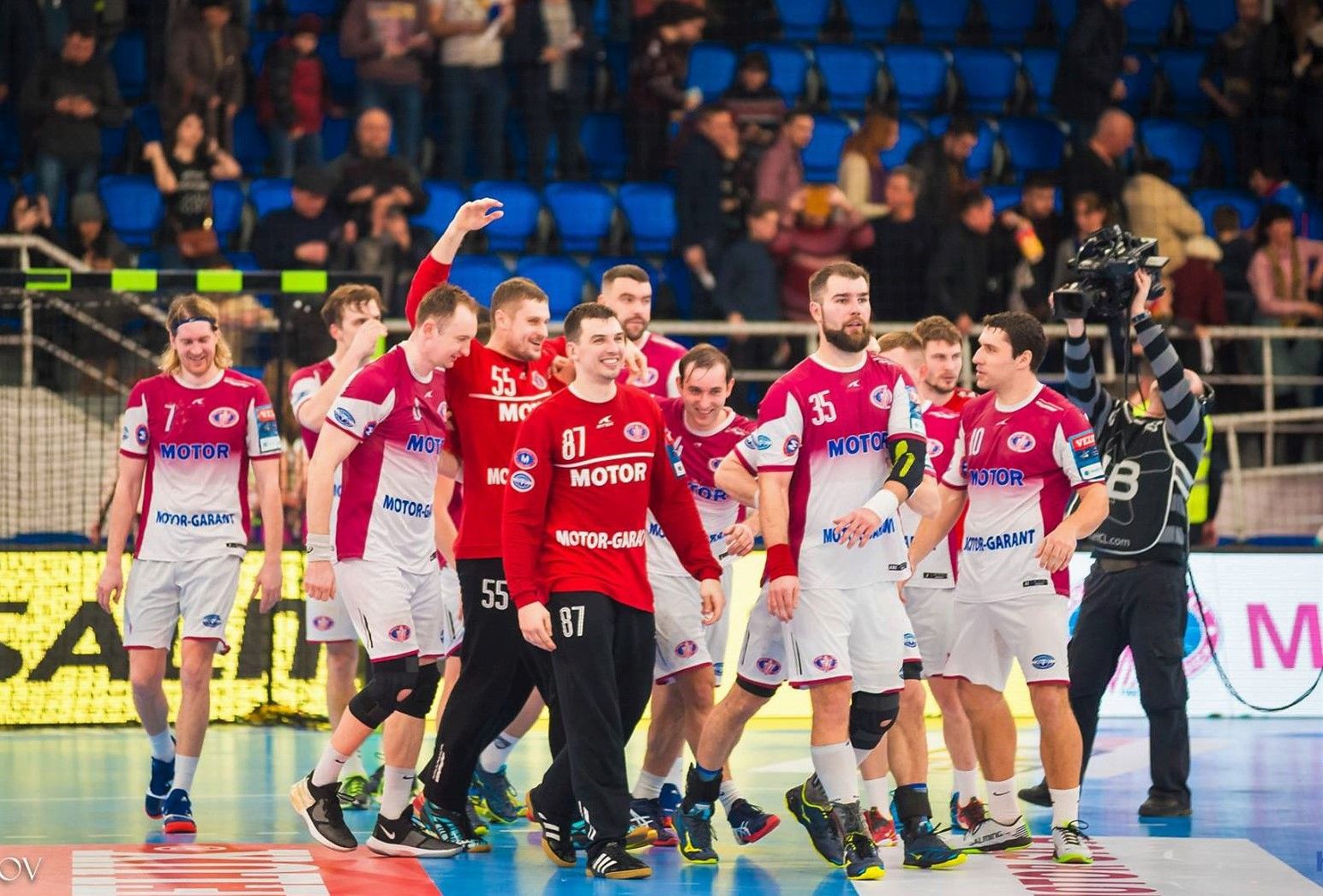 Украинский Мотор с минимальным счетом вырвал победу в Лиге чемпионов Украинский Мотор с минимальным счетом вырвал победу в Лиге чемпионов