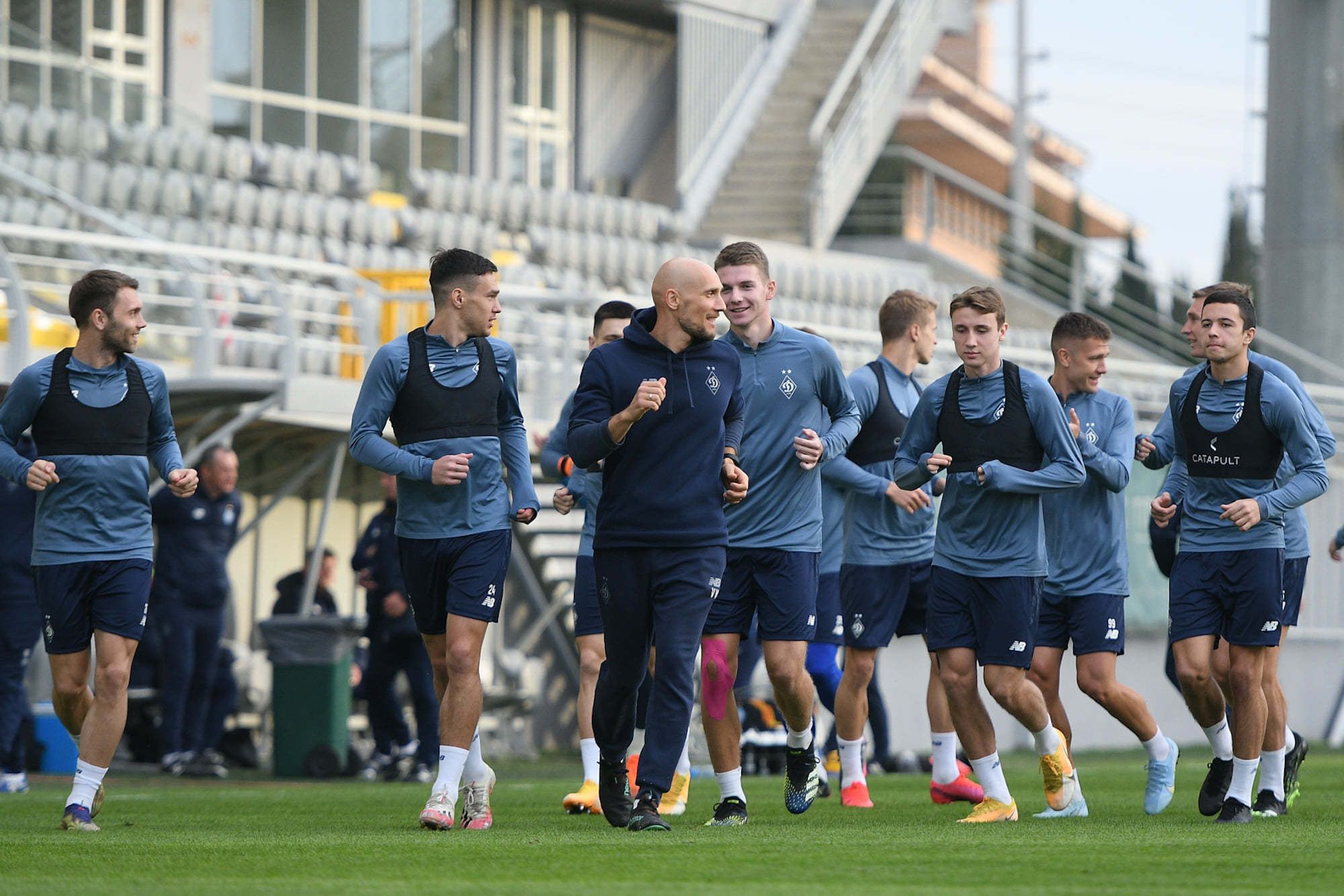 Тренування Динамо під наглядом тренерів збірної України Тренування Динамо під наглядом тренерів збірної України