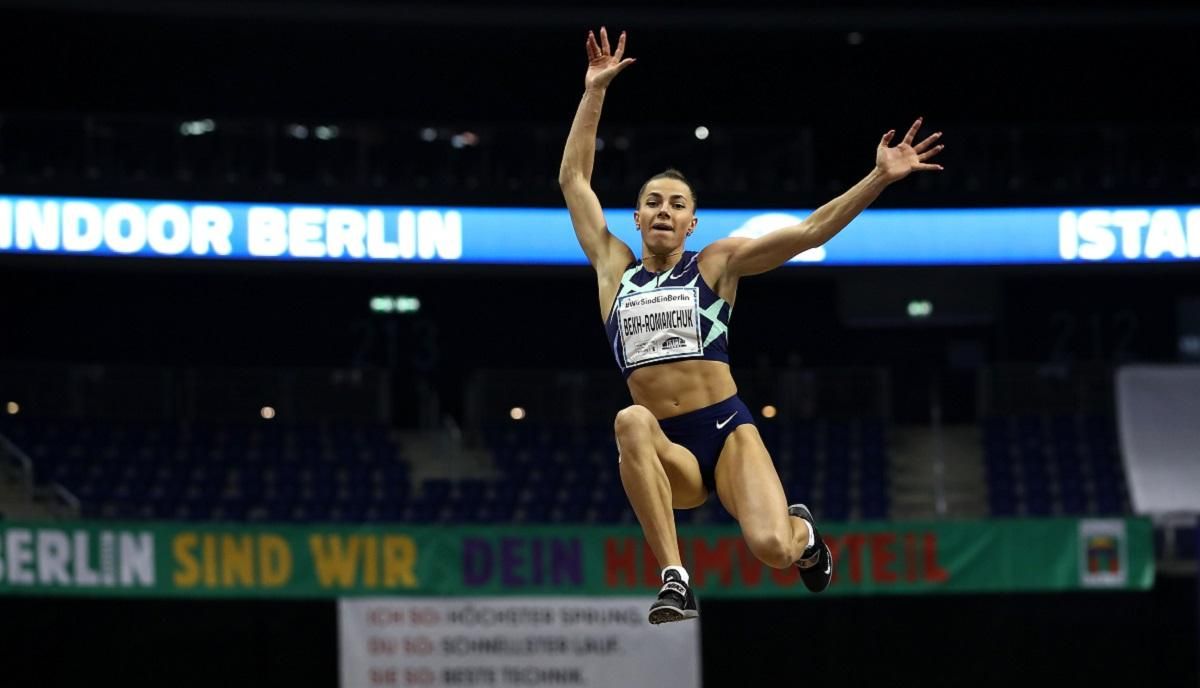 Легкоатлетка Бех-Романчук завоевала серебро в Берлине