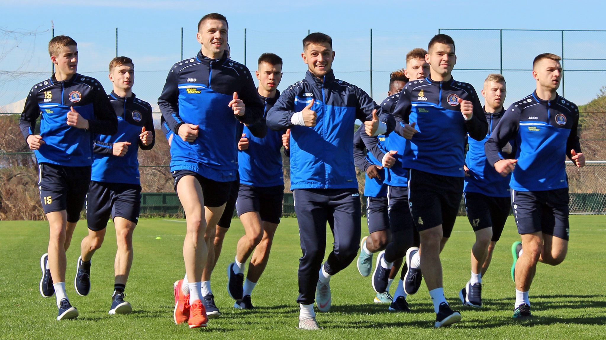 Затримали рейс, зламався автобус, застряли в дорозі: як Львів добирався зі зборів з Туреччини Затримали рейс, зламався автобус, застряли в дорозі: як Львів добирався зі зборів з Туреччини