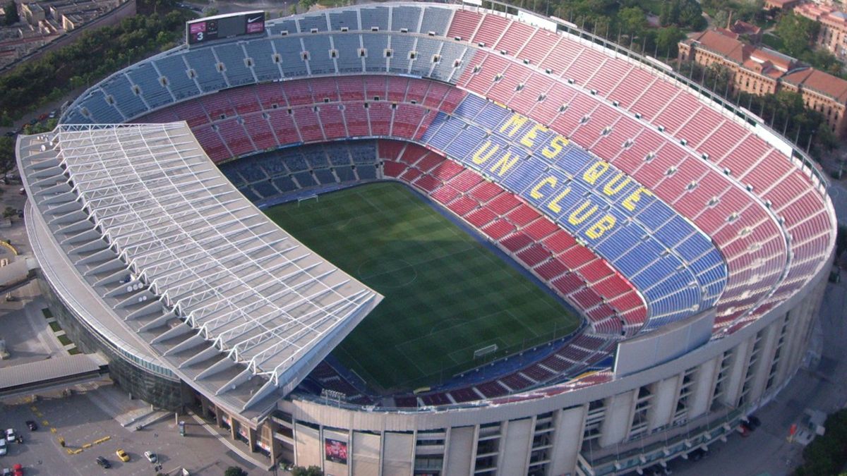 Барселона готова предоставить стадион "Камп Ноу" для массовой вакцинации от коронавирус