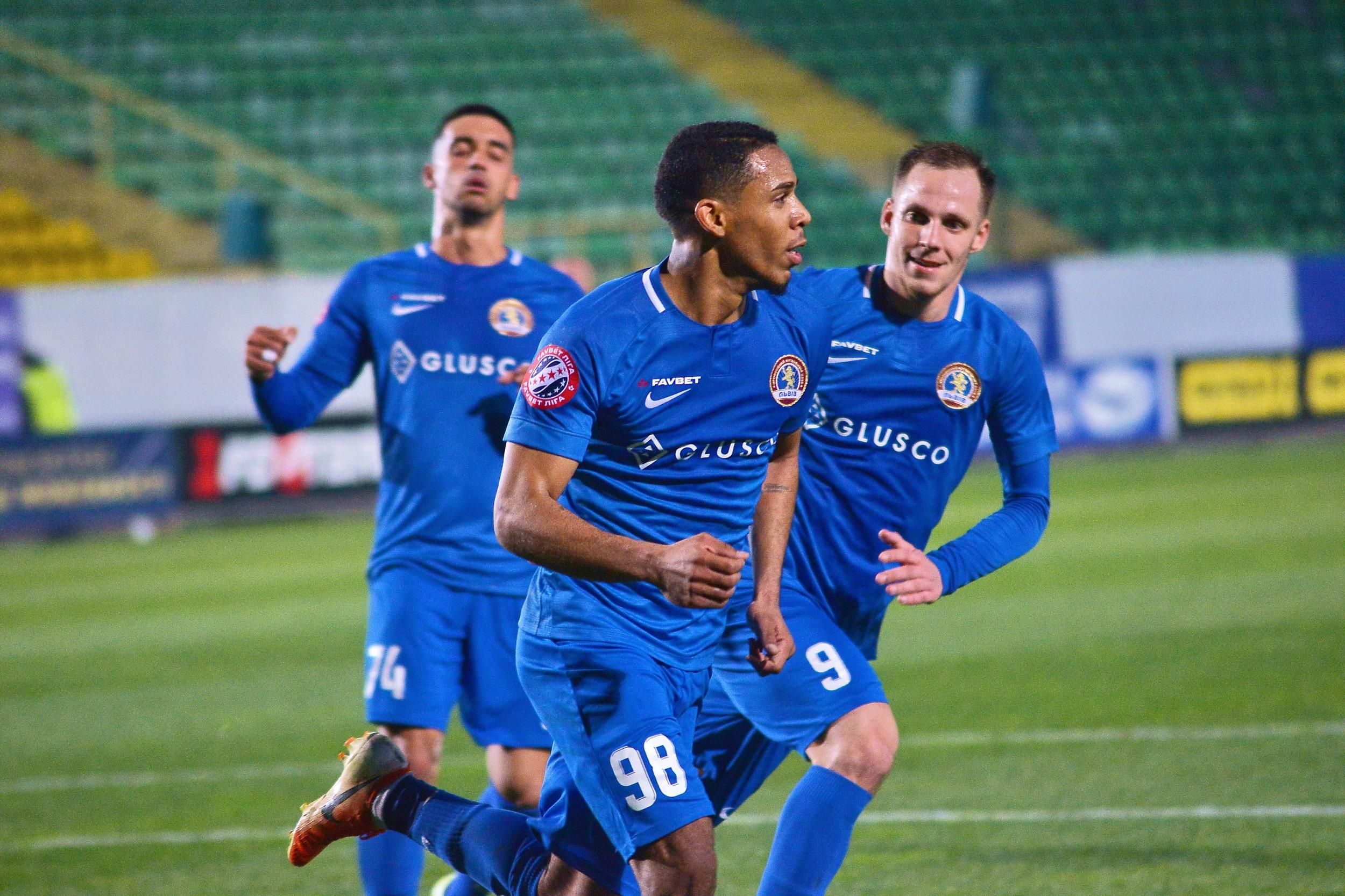 Шахтер спас клуб УПЛ, который не мог вернуться в Украину Шахтер спас клуб УПЛ, который не мог вернуться в Украину