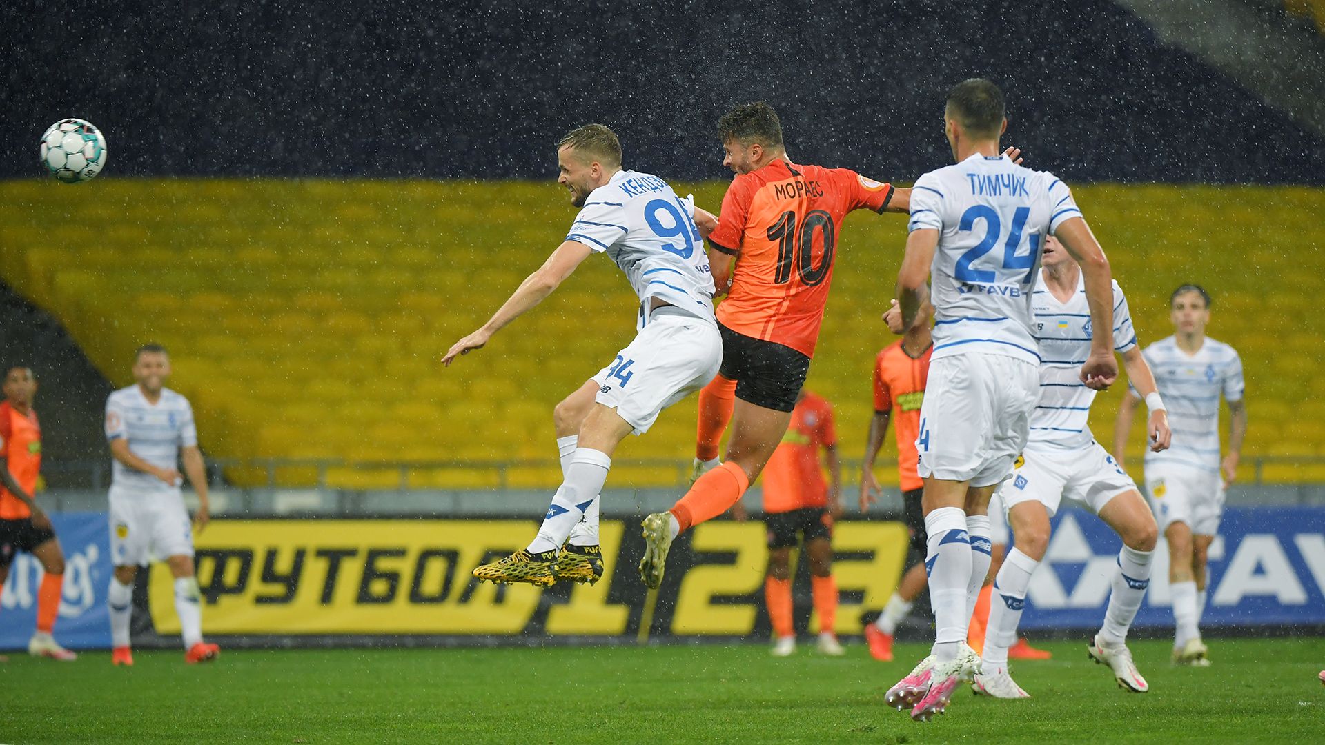 Символическая сборная футболистов в Украине: кандидаты Символическая сборная футболистов в Украине: кандидаты