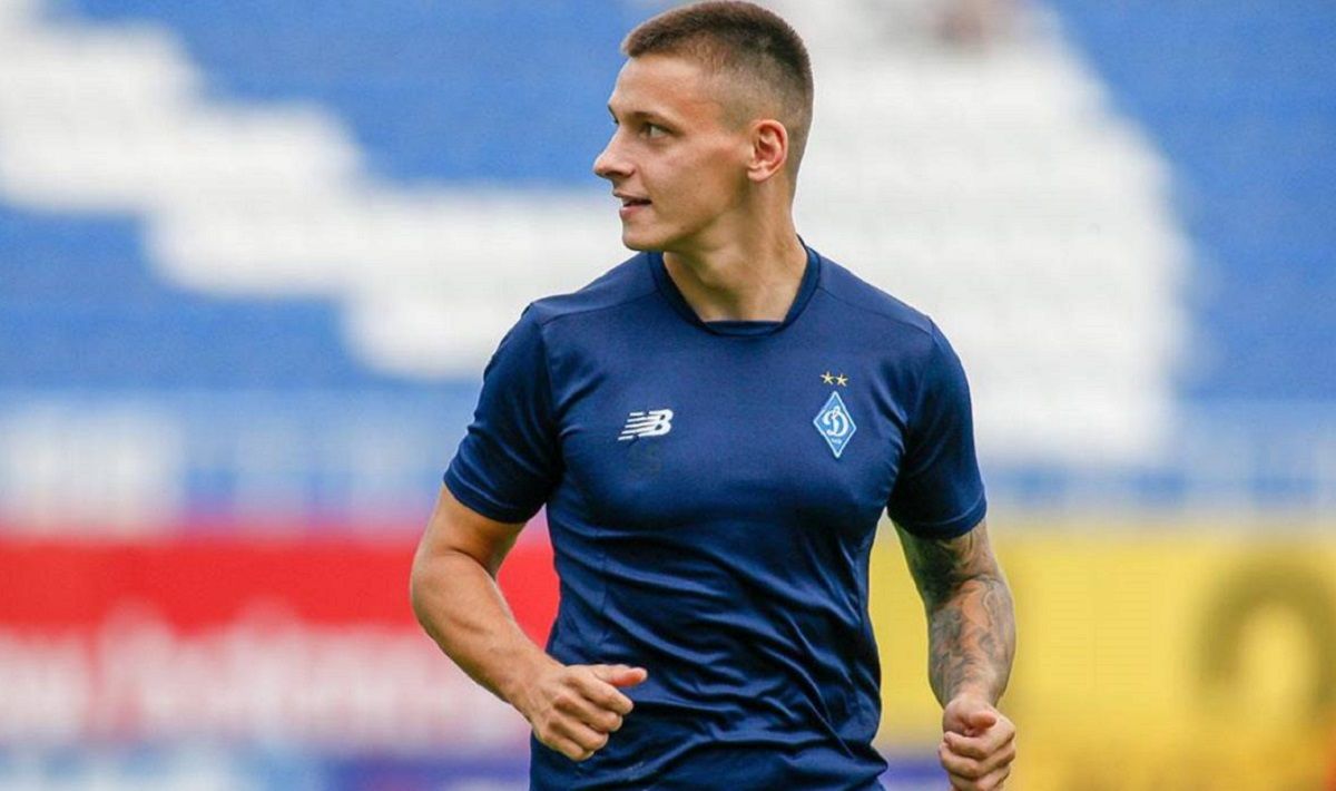 Вслед за Шабановым: нападающий Динамо может перебраться в Польшу Вслед за Шабановым: нападающий Динамо может перебраться в Польшу