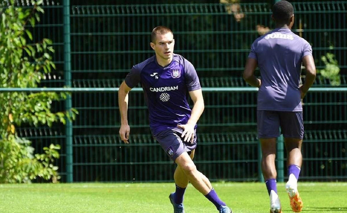 Футболист сборной Украины Михайличенко ассистом помог команде победить в Кубке Бельгии: видео Футболист сборной Украины Михайличенко ассистом помог команде победить в Кубке Бельгии: видео