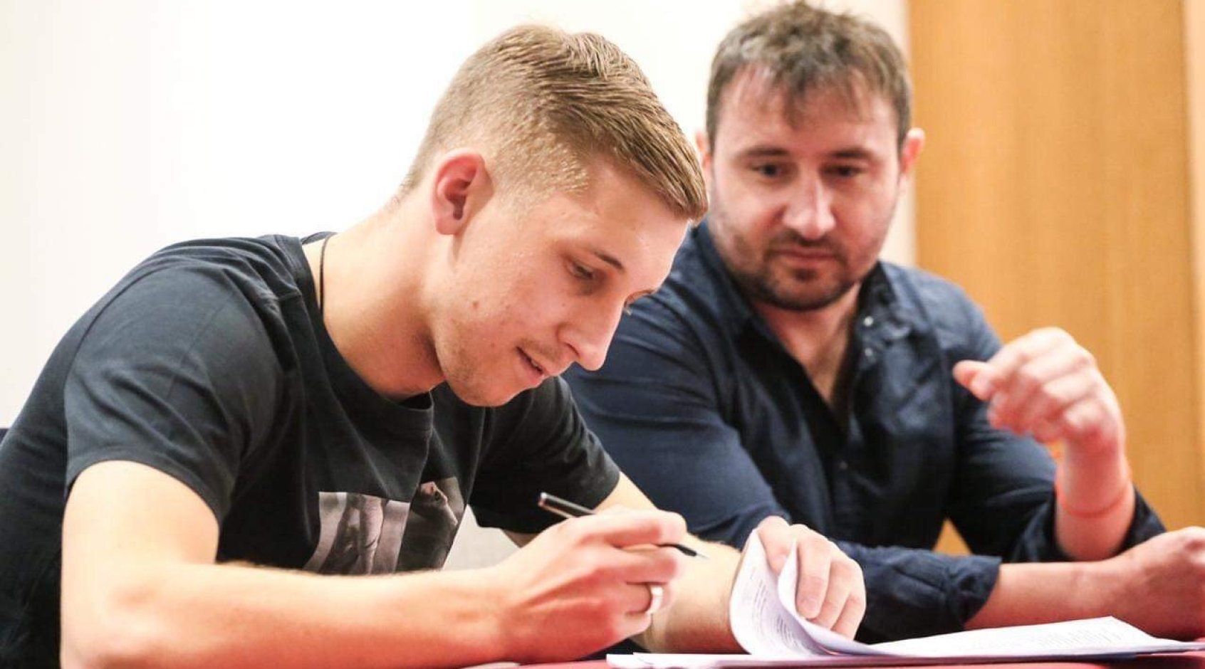 Украинский футболист Каплиенко стал игроком российского клуба
