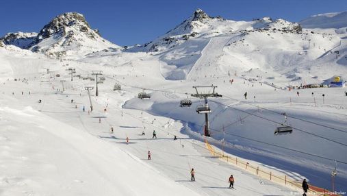 Из-за мутации коронавируса: Италия отложила открытие горнолыжных курортов