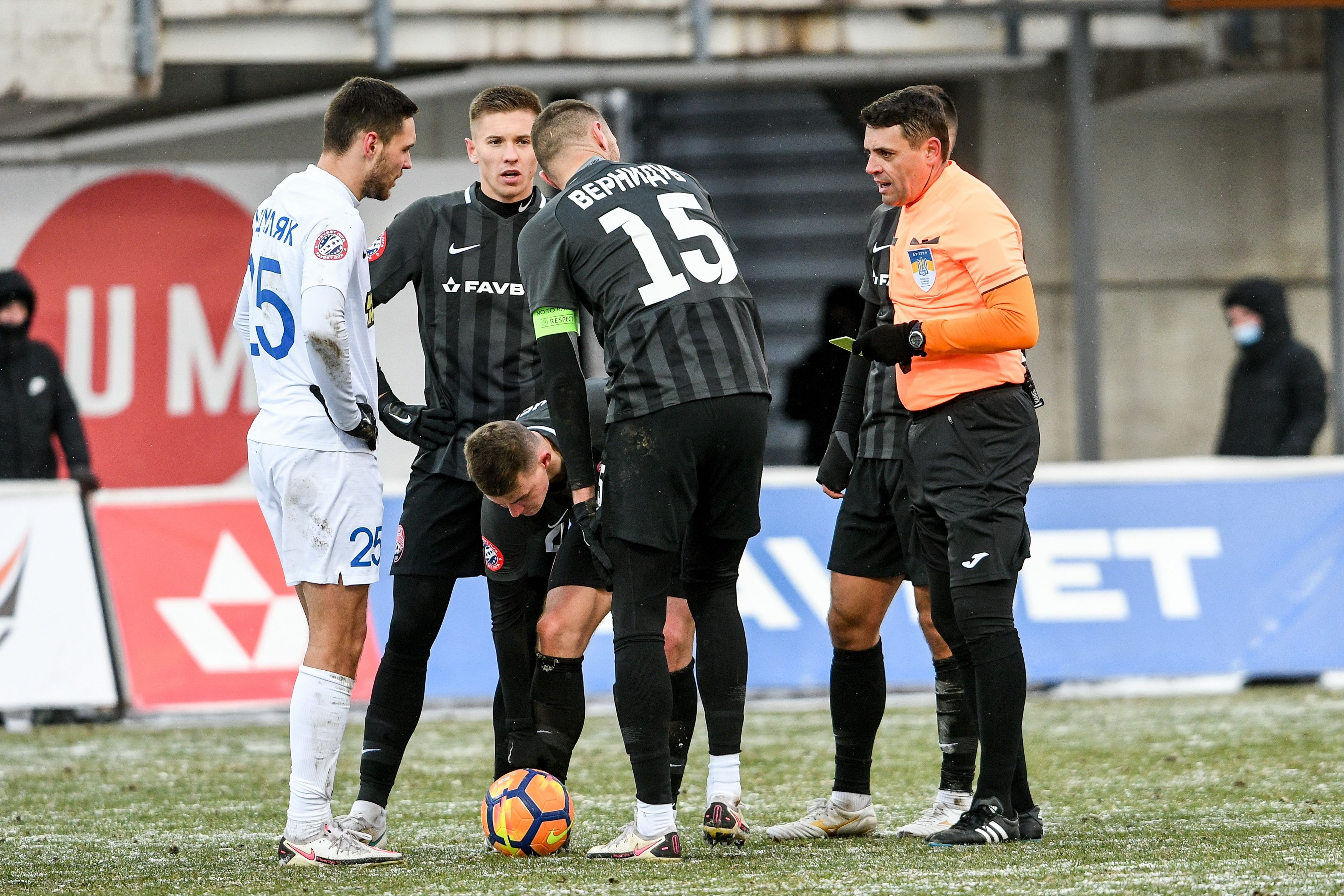 Расизм на матчі Зоря – Десна 13.02.2021: що відомо Расизм на матчі Зоря – Десна 13.02.2021: що відомо