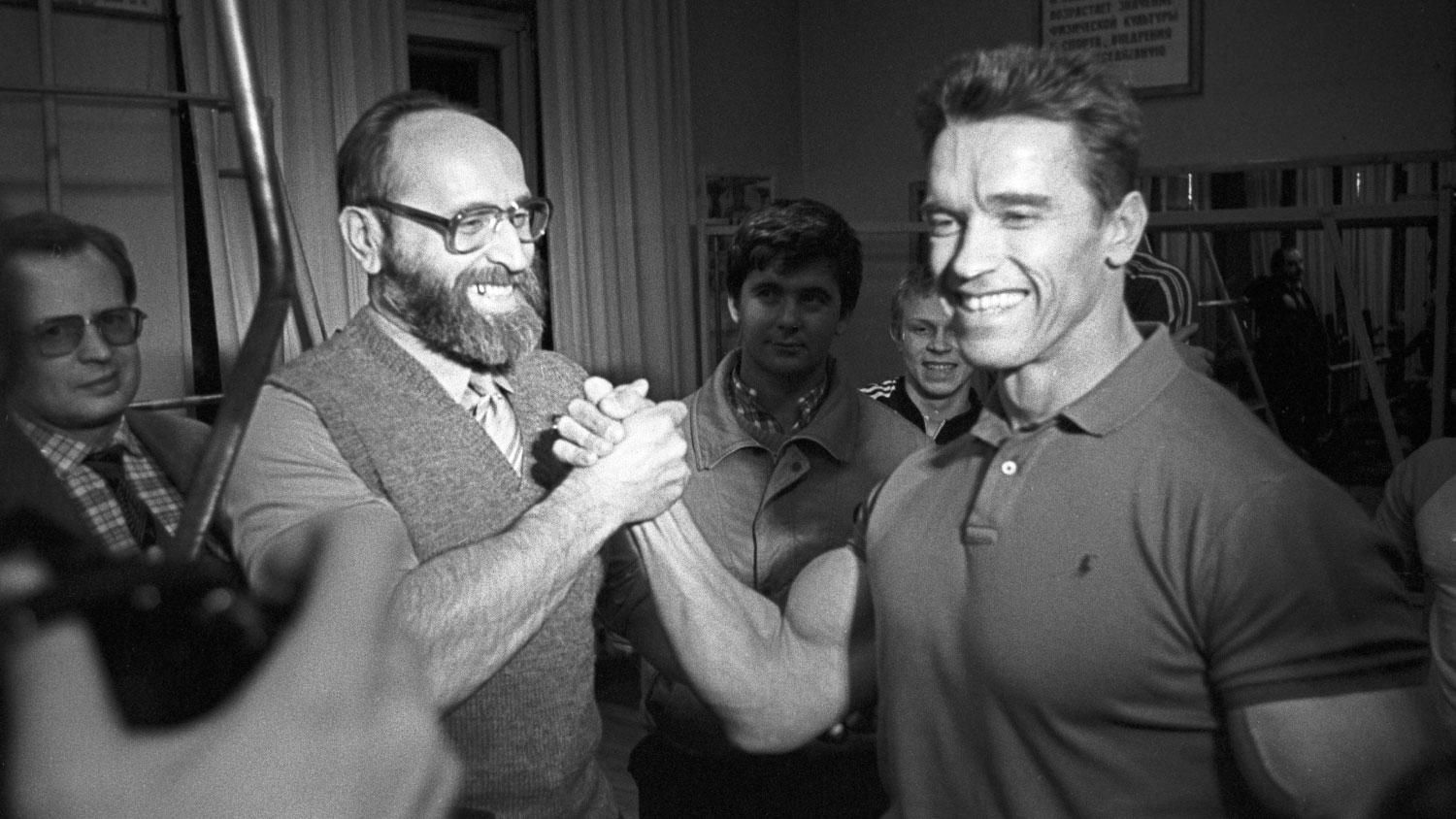 Арнольд Шварценеггер отреагировал на смерть Юрия Власова – олимпийского чемпиона из Украины Арнольд Шварценеггер отреагировал на смерть Юрия Власова – олимпийского чемпиона из Украины