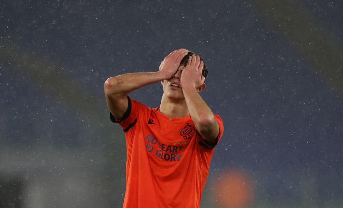 Матч под угрозой: футболисты Брюгге заболели COVID-19 перед поединком с Динамо Матч под угрозой: футболисты Брюгге заболели COVID-19 перед поединком с Динамо