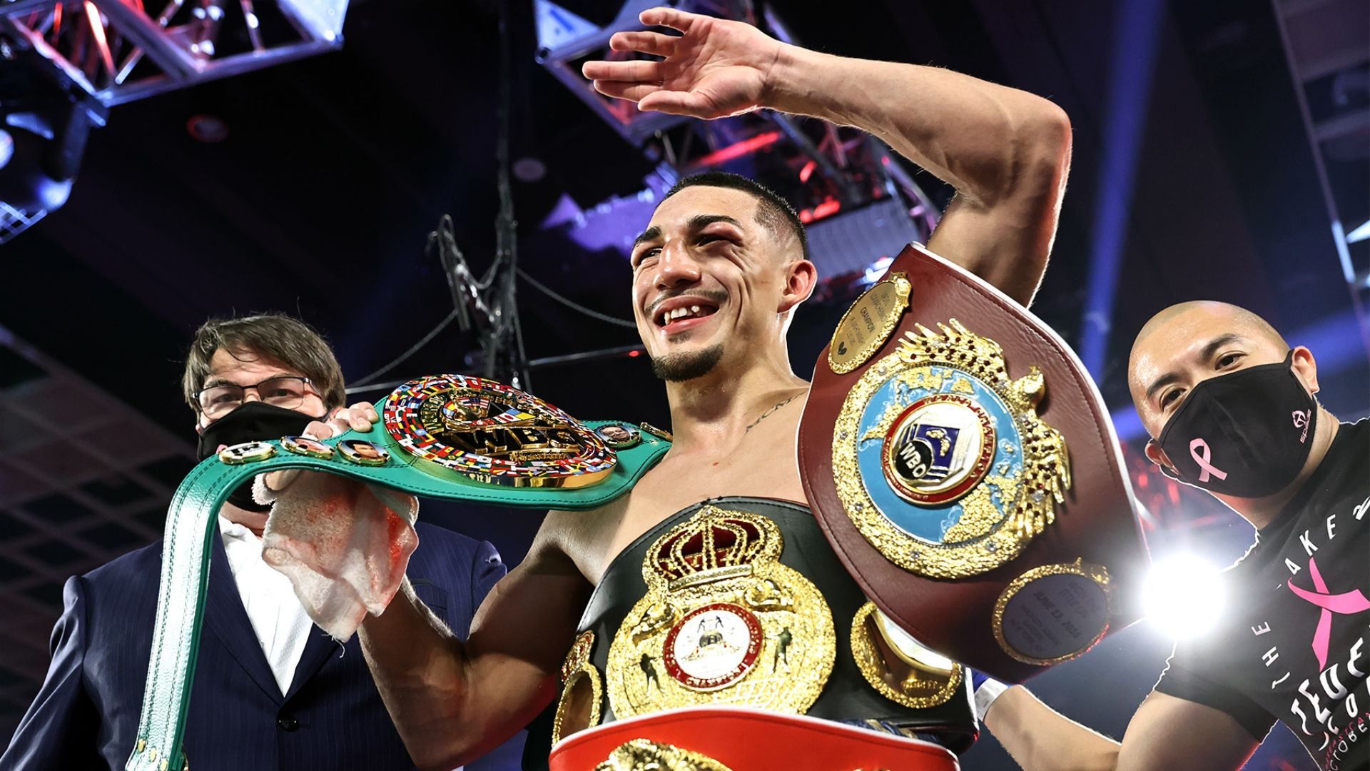 Лопес окончательно отказался от реванша с Ломаченко Лопес окончательно отказался от реванша с Ломаченко