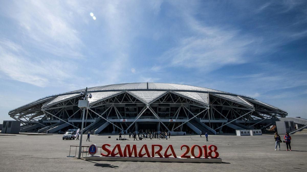 На российском стадионе "Самара арена" треснули две несущие балки, его построили в 2018 году