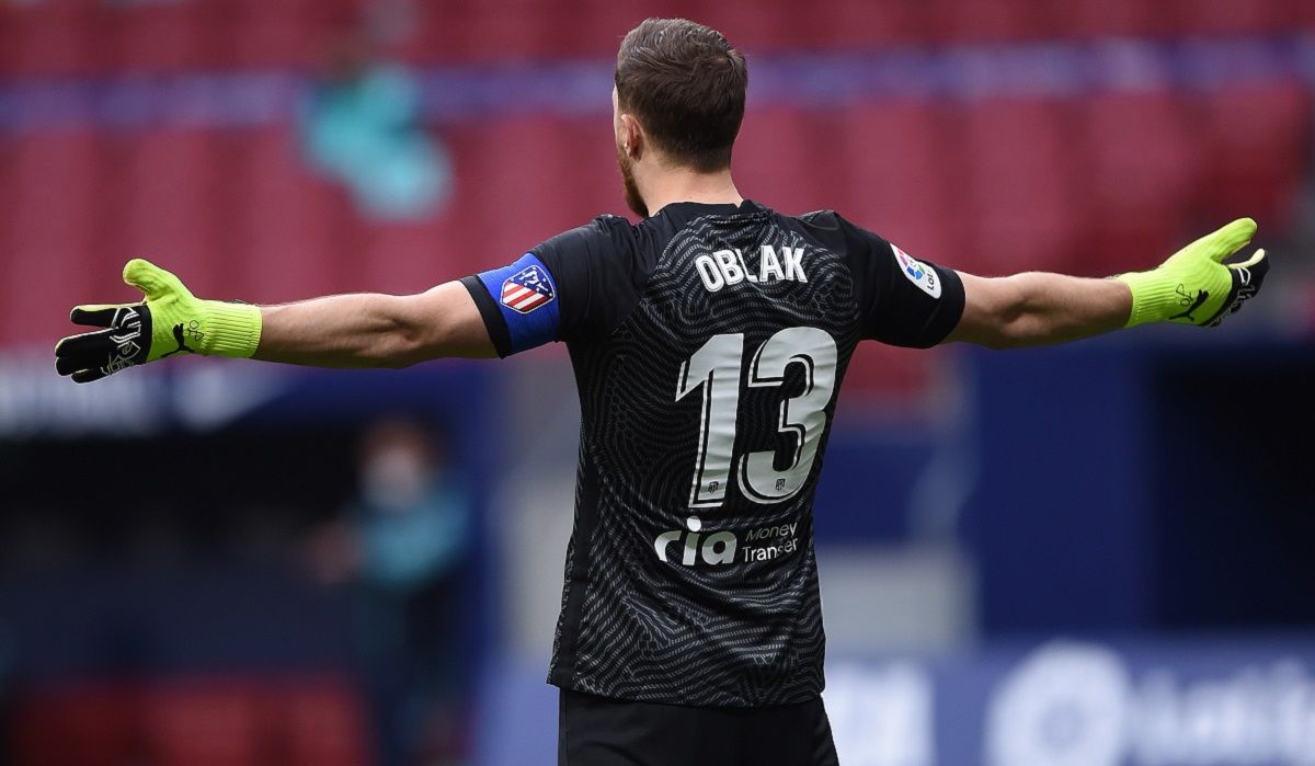 Атлетіко пропустив розкішний гол з центра поля – відео Атлетіко пропустив розкішний гол з центра поля – відео