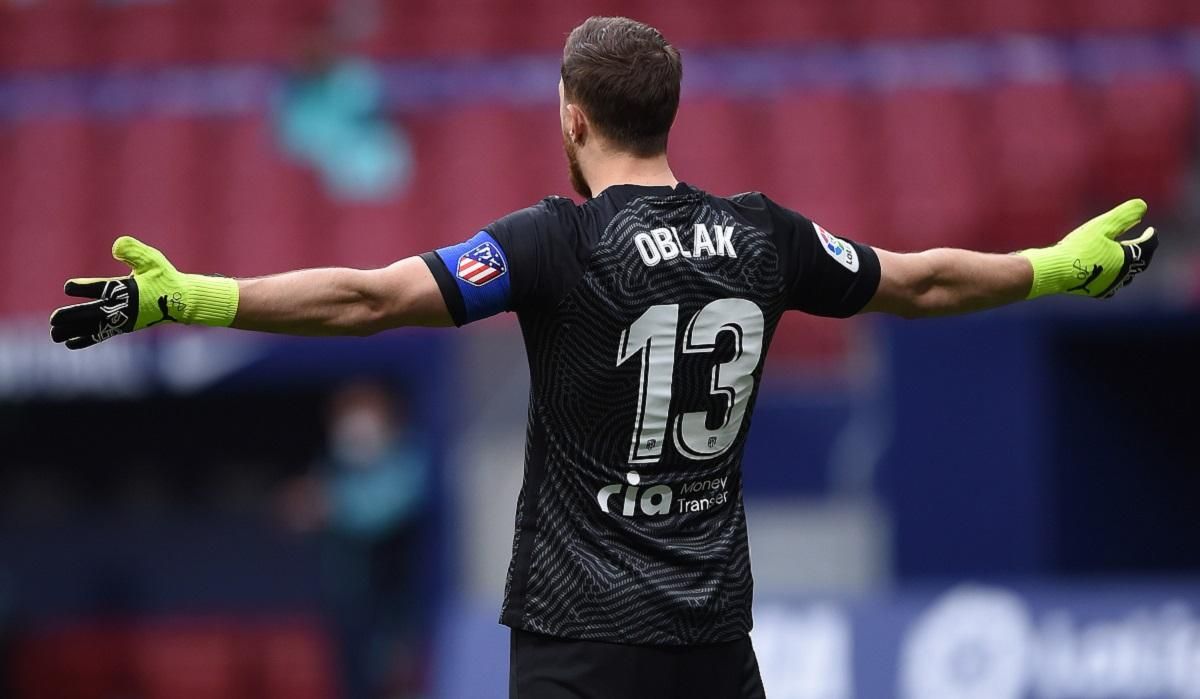 Атлетико пропустил роскошный гол из центра поля – видео Атлетико пропустил роскошный гол из центра поля – видео