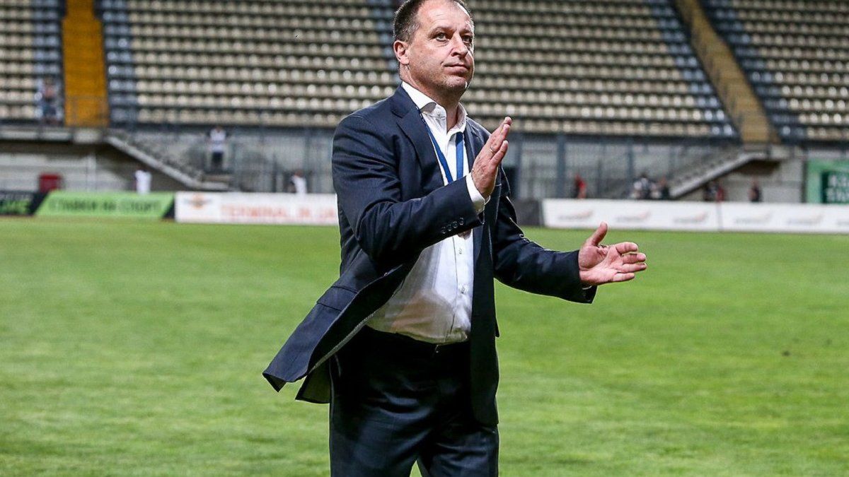 Український тренер Вернидуб з перемоги дебютував у Молдові Український тренер Вернидуб з перемоги дебютував у Молдові