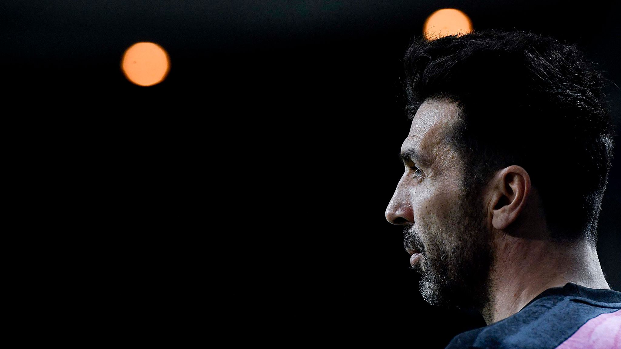 Буффон признан лучшим вратарем по данным федерации футбольной статистики Буффон признан лучшим вратарем по данным федерации футбольной статистики