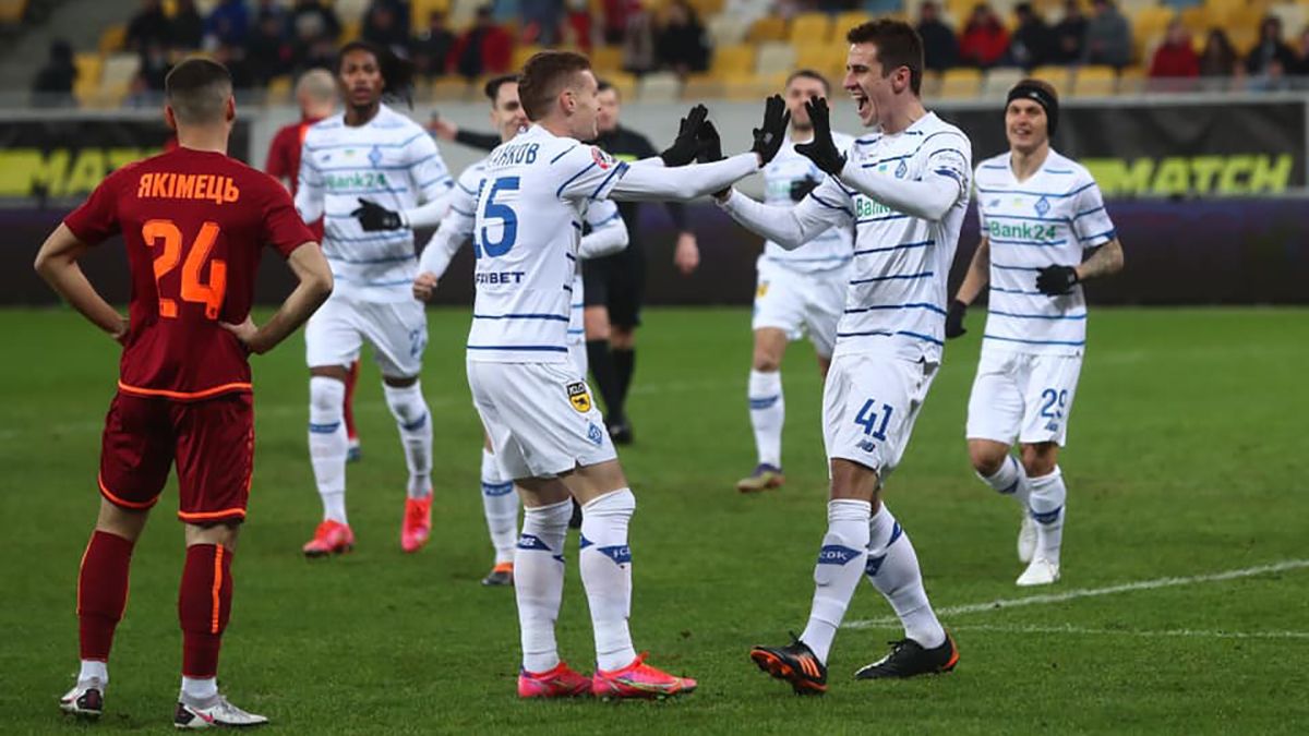 Динамо забило гол у ворота Львова на першій хвилині після грубої помилки воротаря: відео