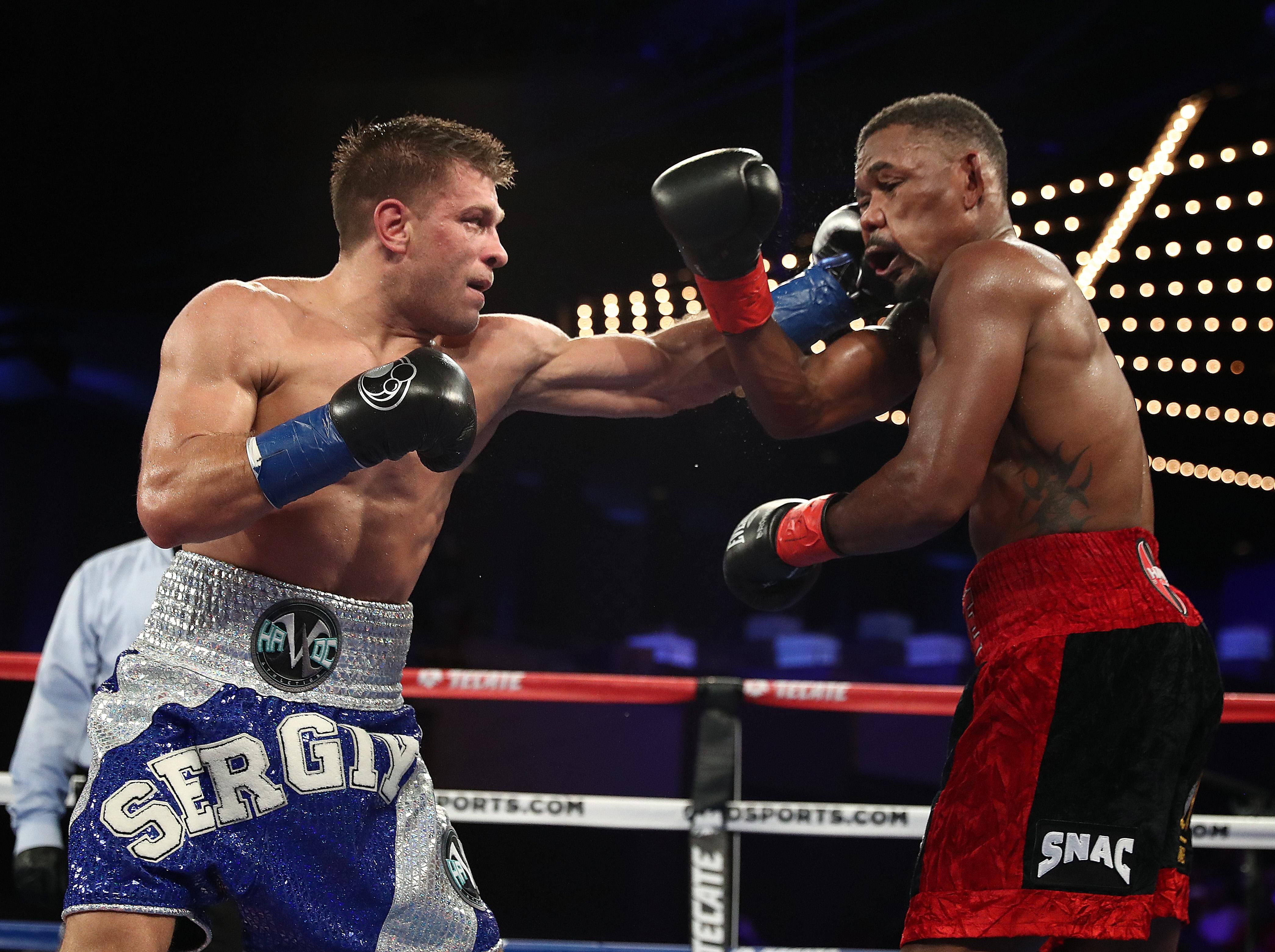 Український боксер Сергій Дерев'янченко назвав дату наступного бою Український боксер Сергій Дерев'янченко назвав дату наступного бою