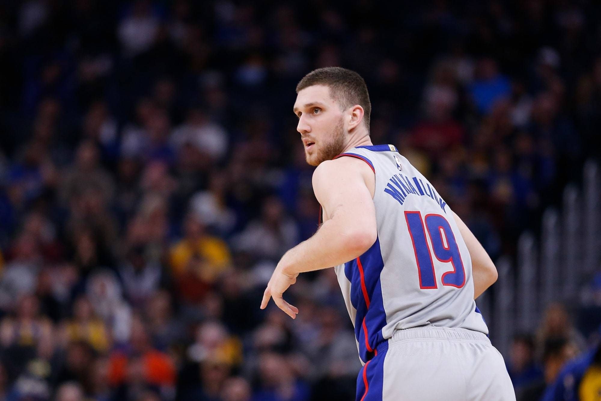 Результативная игра украинца Михайлюка не помогла его команде победить в НБА: видео Результативная игра украинца Михайлюка не помогла его команде победить в НБА: видео