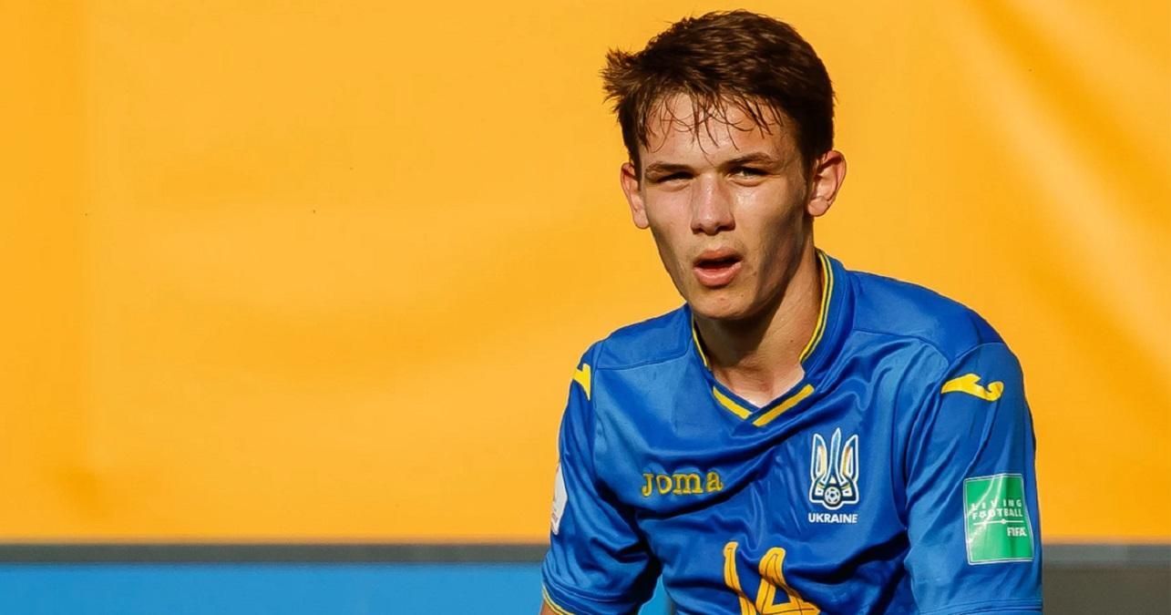 19-річний футболіст Маріуполя отримав жахливі травми проти Ворскли 19-річний футболіст Маріуполя отримав жахливі травми проти Ворскли