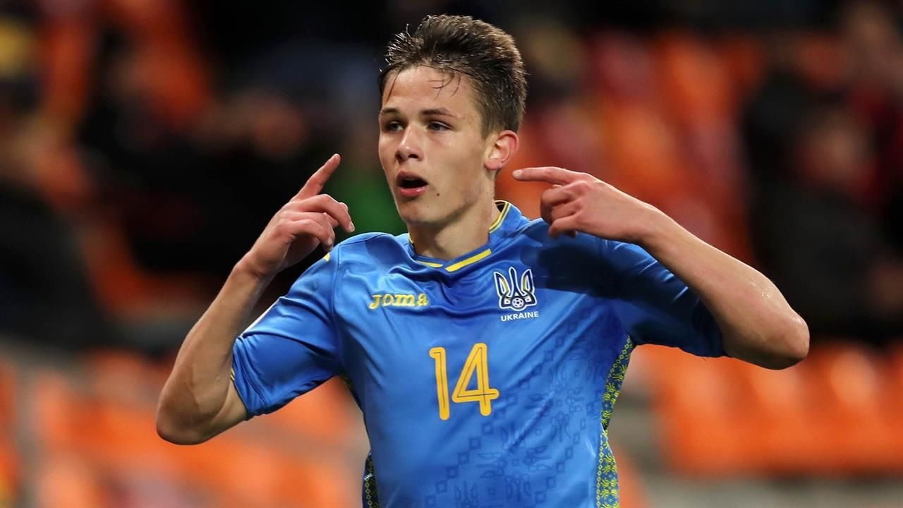 Украинскому чемпиону мира по футболу сделают операцию на лице Украинскому чемпиону мира по футболу сделают операцию на лице