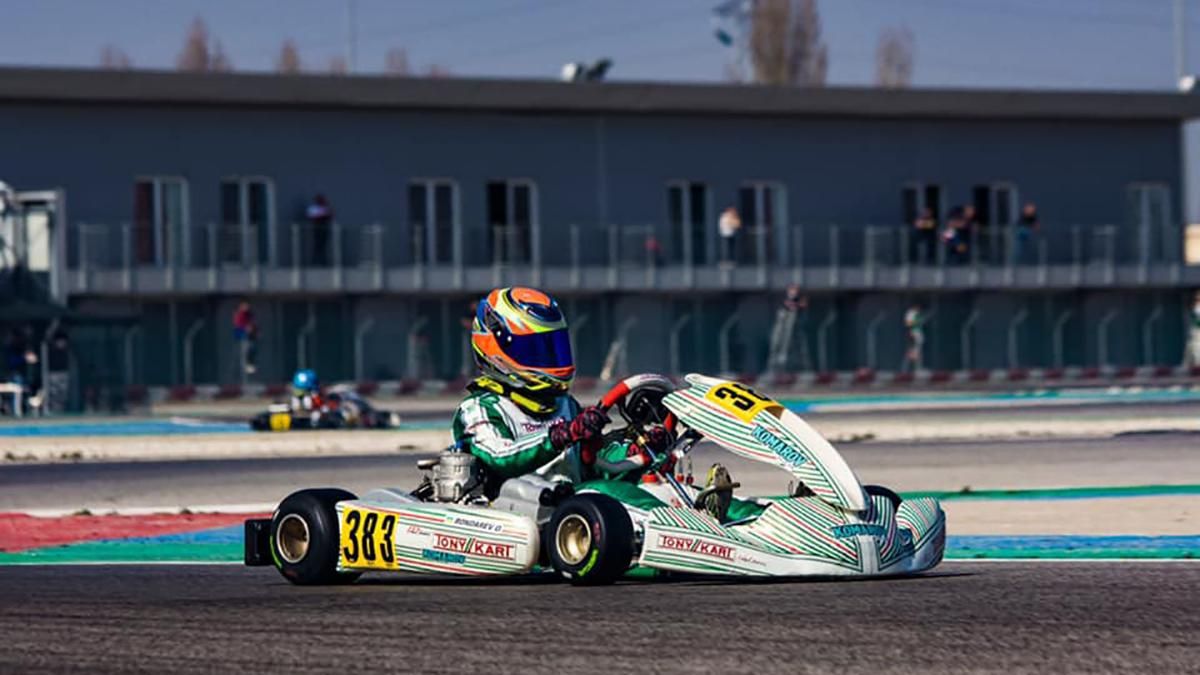 11-річний Олександр Бондарев представить Україну на FIA Karting Academy Trophy 11-річний Олександр Бондарев представить Україну на FIA Karting Academy Trophy
