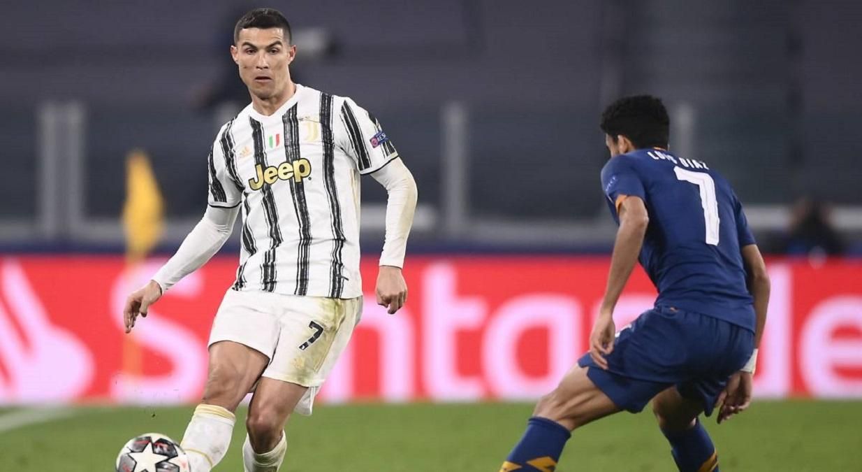 Ювентус победил на выезде Кальяри: Роналду оформил хет-трик за 22 минуты – видео Ювентус победил на выезде Кальяри: Роналду оформил хет-трик за 22 минуты – видео